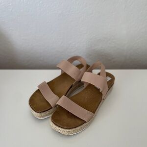 Steve Madden Sandals Size 9